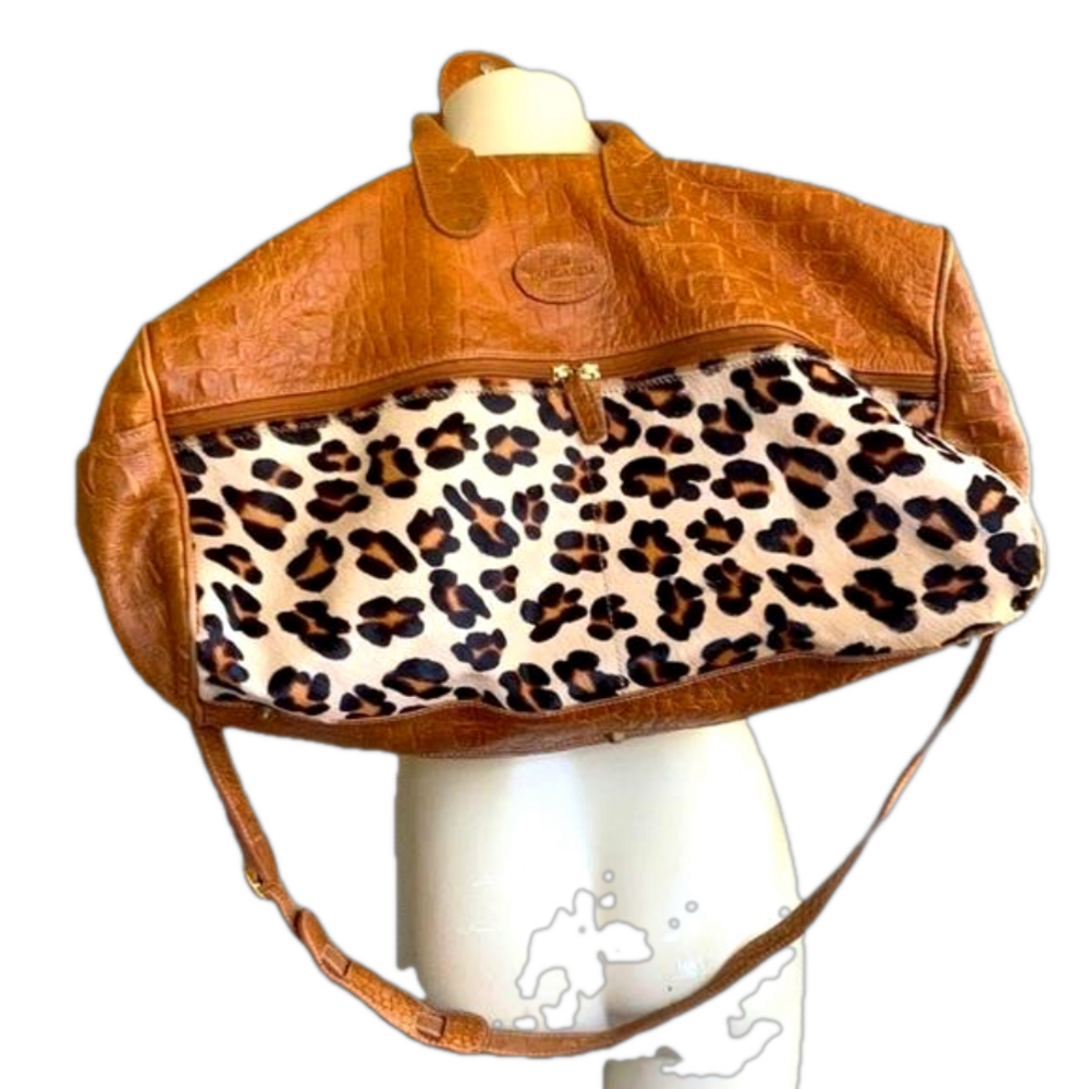 𝅺tangaroa Terrida Brown Leather Leopard design Luggage. Made in Italy .